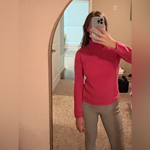 Charter Club 100% Cashmere Turtleneck Sweater - Picture 4 of 8